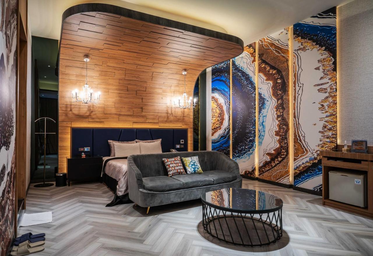 Aquarius Motel Taichung Dış mekan fotoğraf