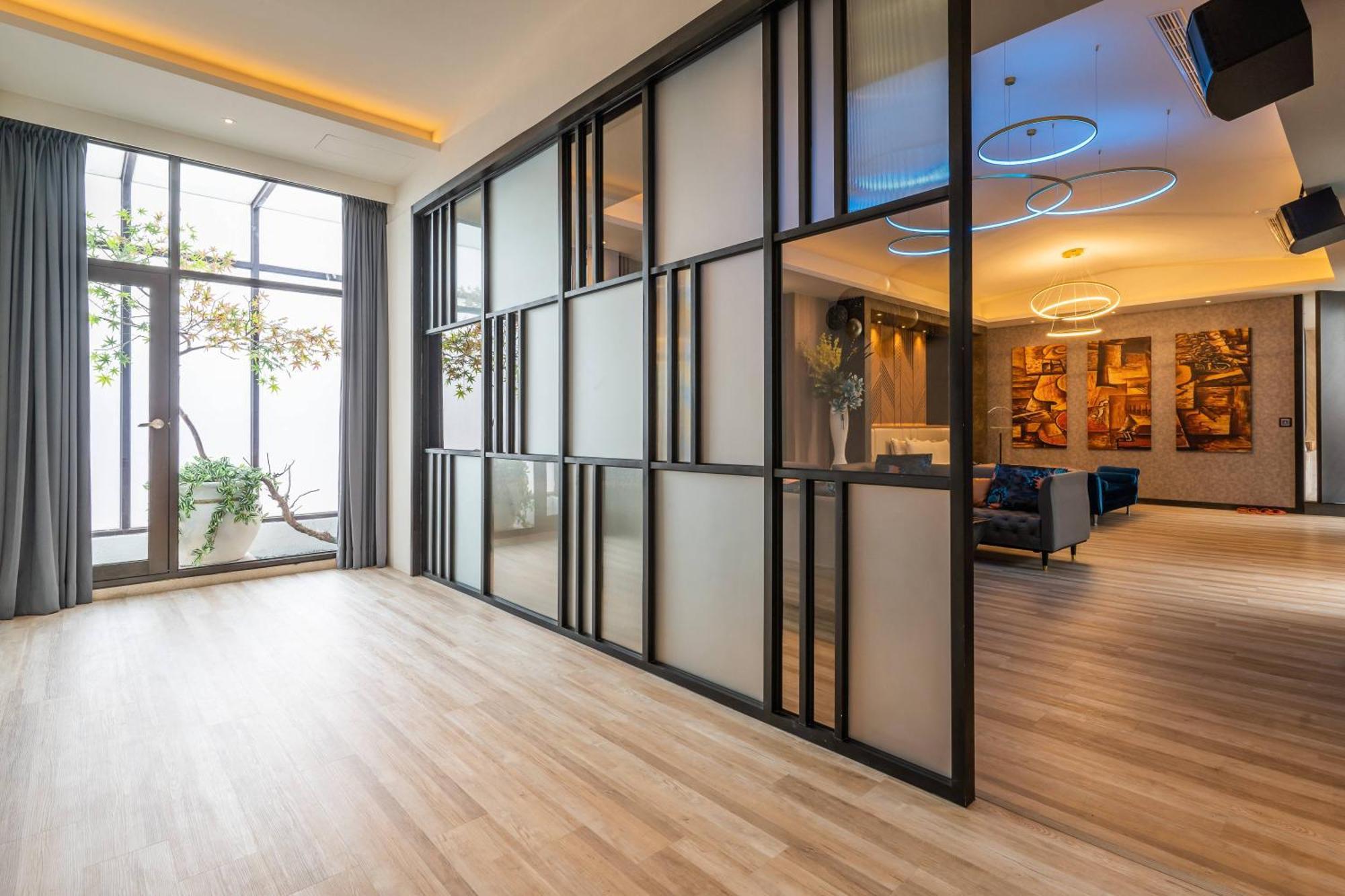 Aquarius Motel Taichung Dış mekan fotoğraf