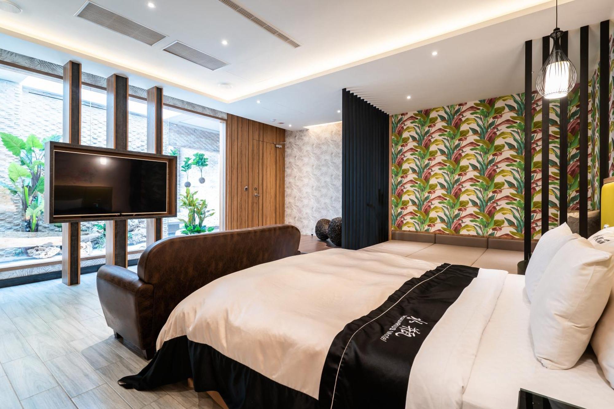 Aquarius Motel Taichung Dış mekan fotoğraf
