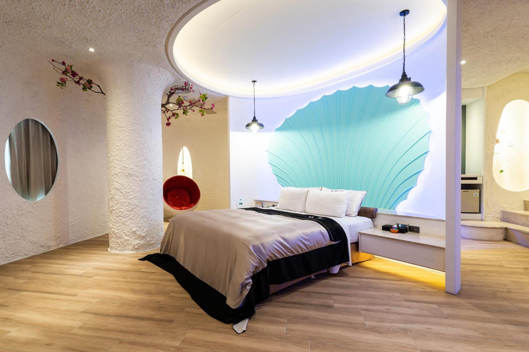 Aquarius Motel Taichung Dış mekan fotoğraf