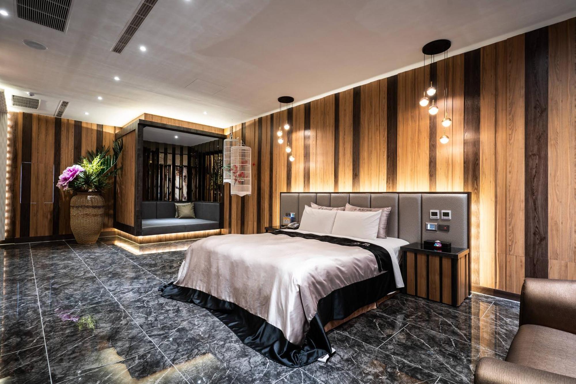 Aquarius Motel Taichung Dış mekan fotoğraf