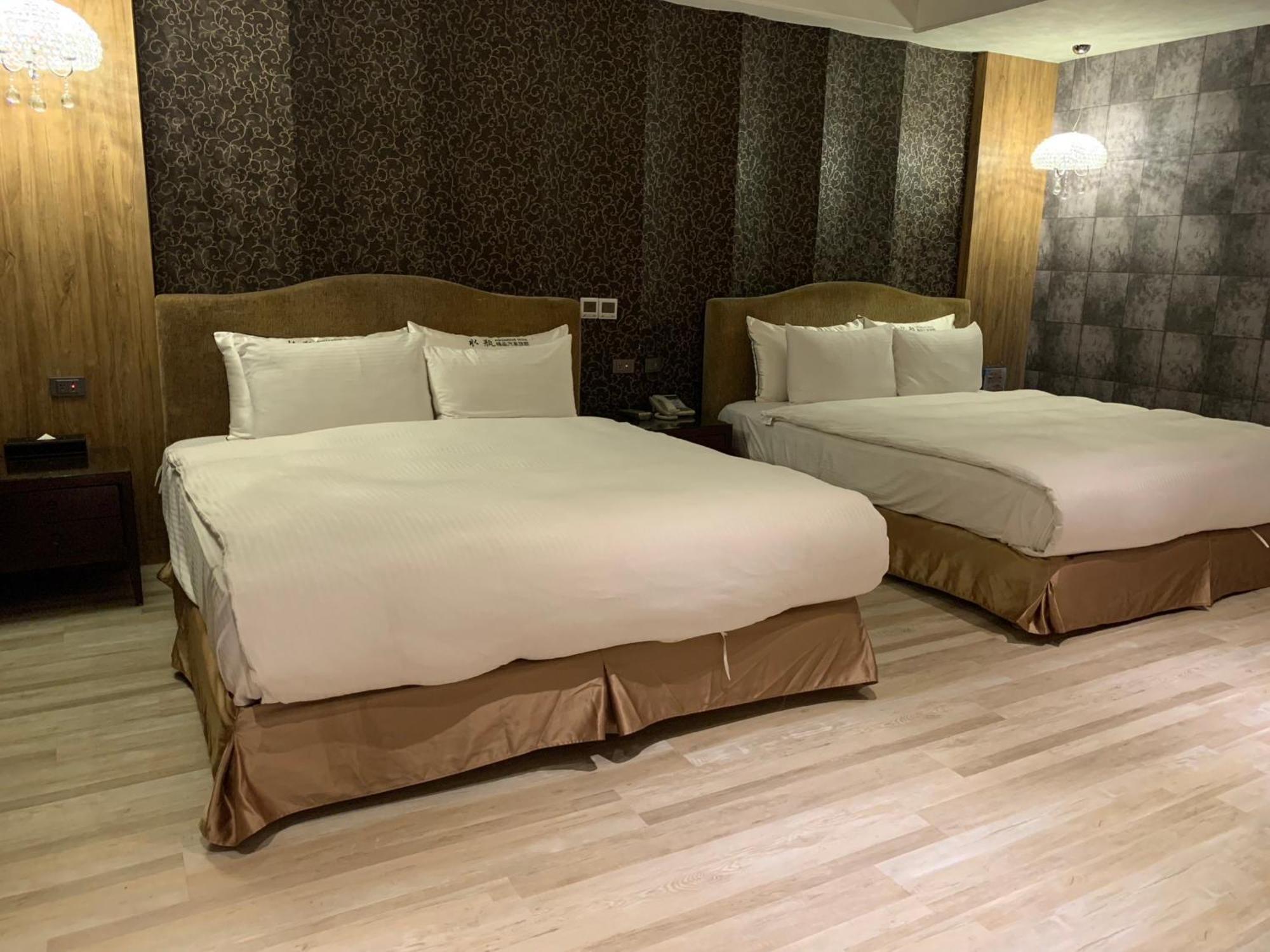 Aquarius Motel Taichung Dış mekan fotoğraf
