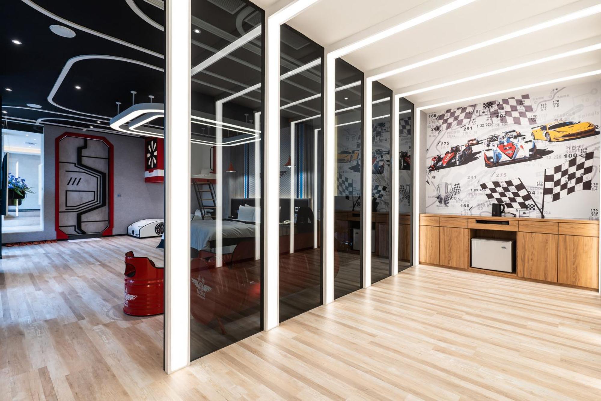 Aquarius Motel Taichung Dış mekan fotoğraf